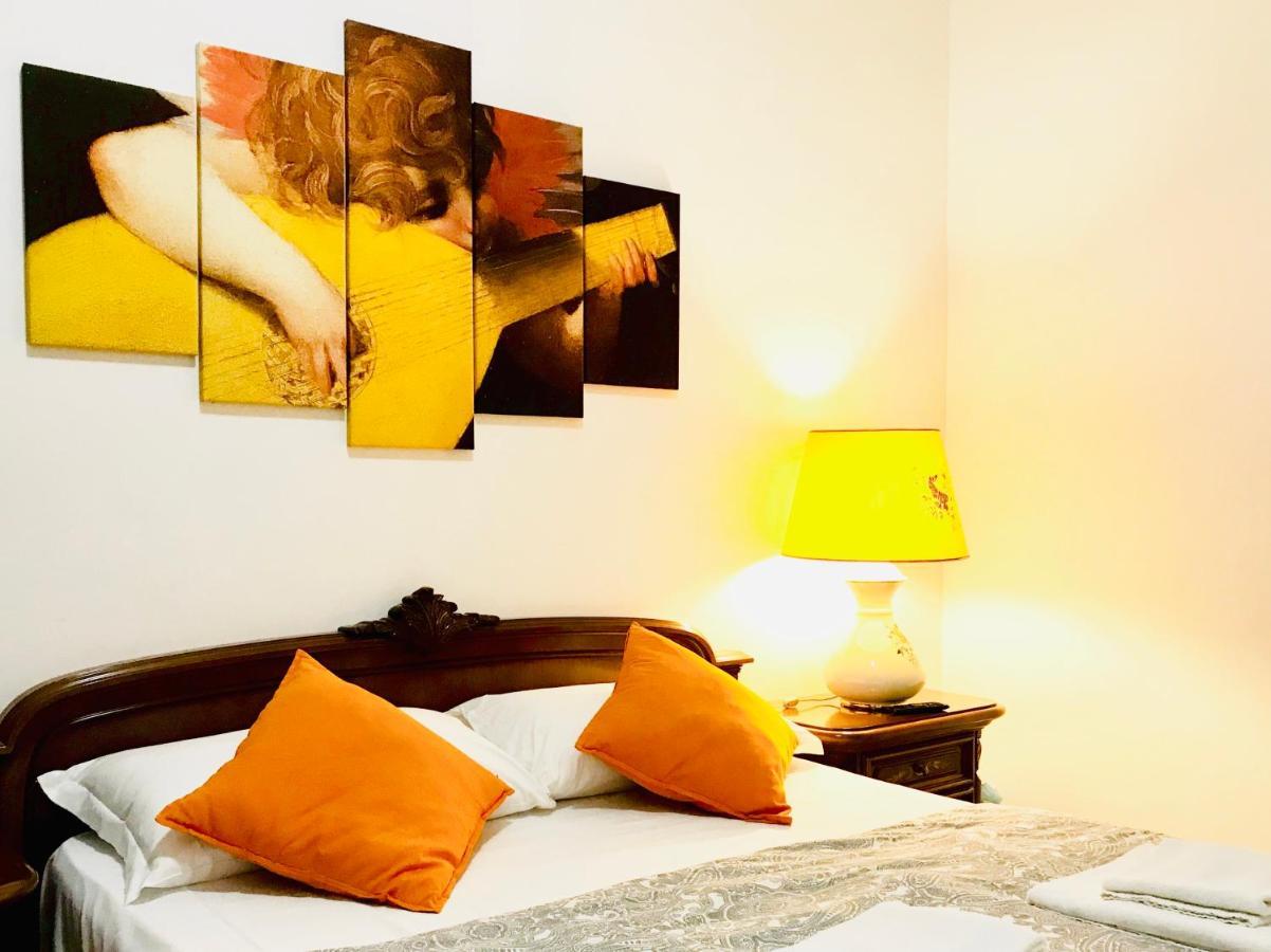 4 Bed Rooms Luxury Apartment Near Colosseum Roma Eksteriør bilde